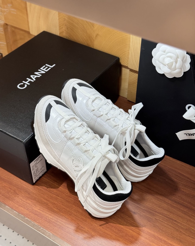 Ch**el sport shoes